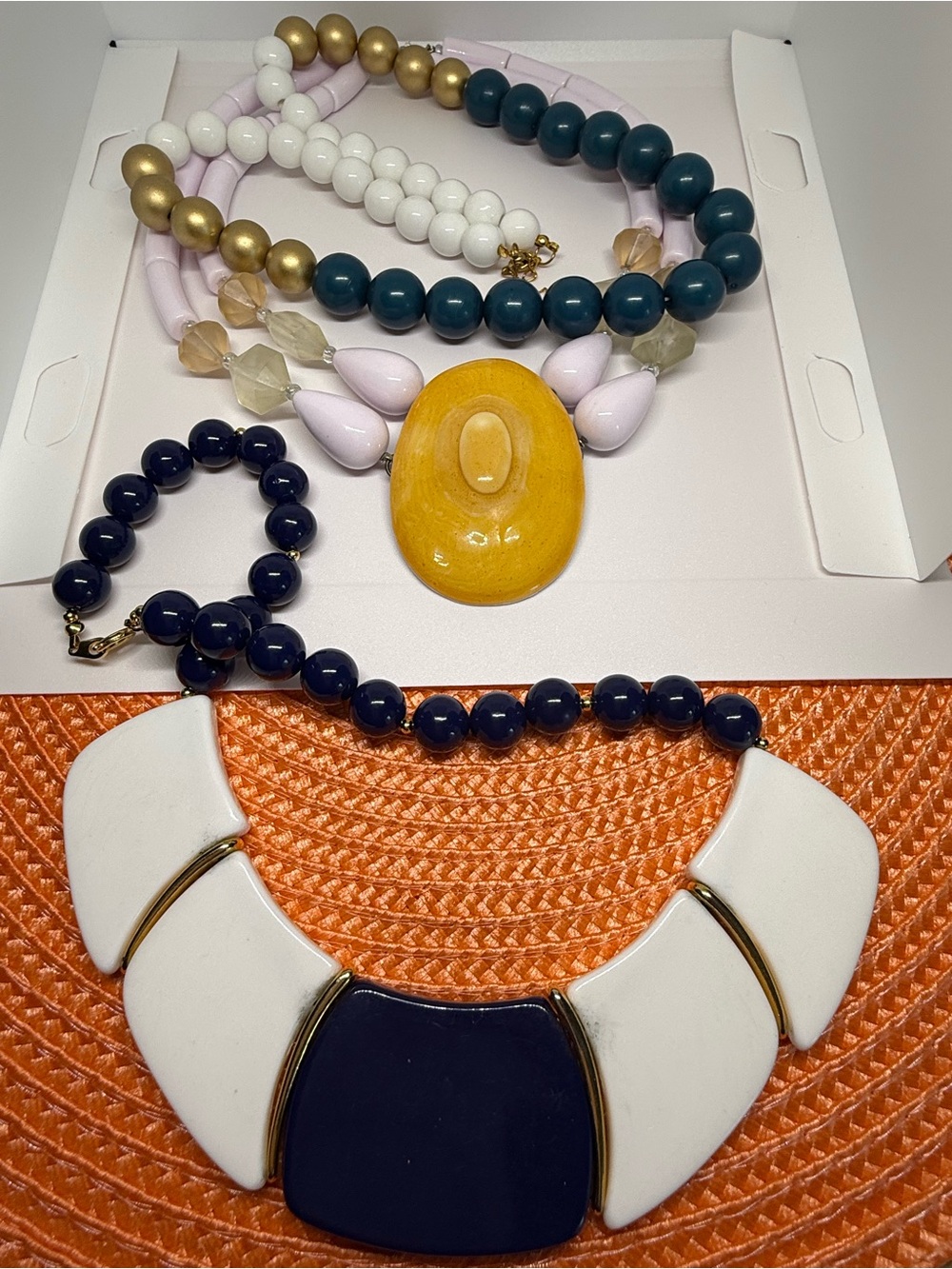 Set-3 , 3 pairs of different necklaces